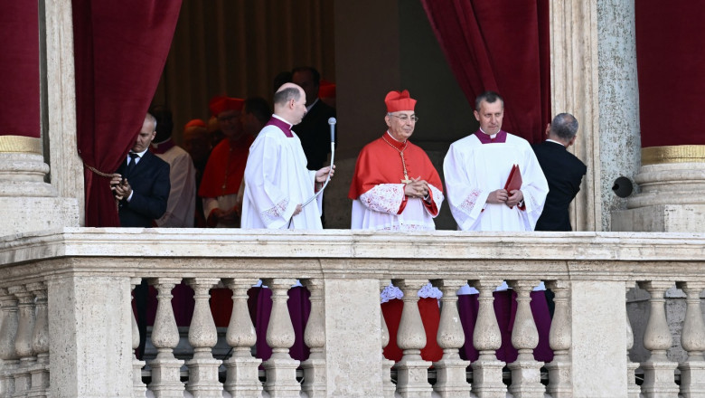 Numele alese cel mai des de papi. Printre ele se află și Leon, adoptat de noul suveran pontif