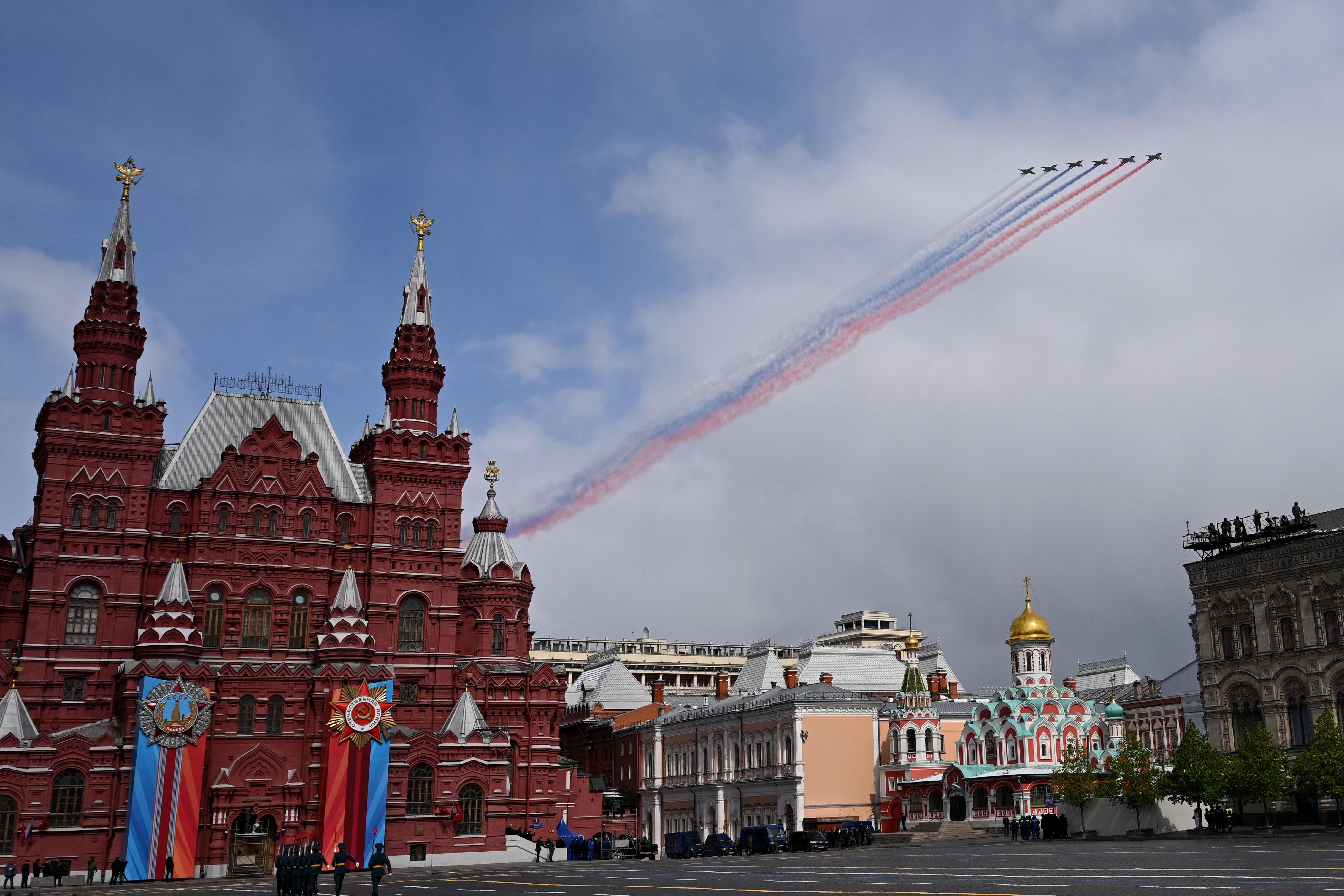 Paradă militară în Piața Roșie din Moscova, astăzi. Vladimir Putin sărbătorește Ziua Victoriei sub amenințarea dronelor ucrainene
