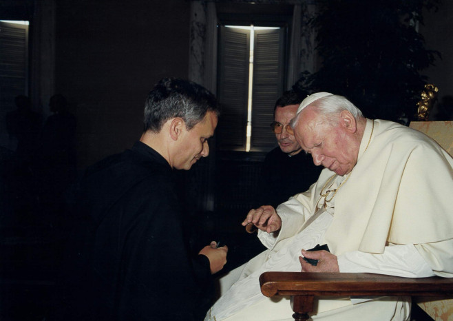 Robert Prevost with Pope John Paul II 03