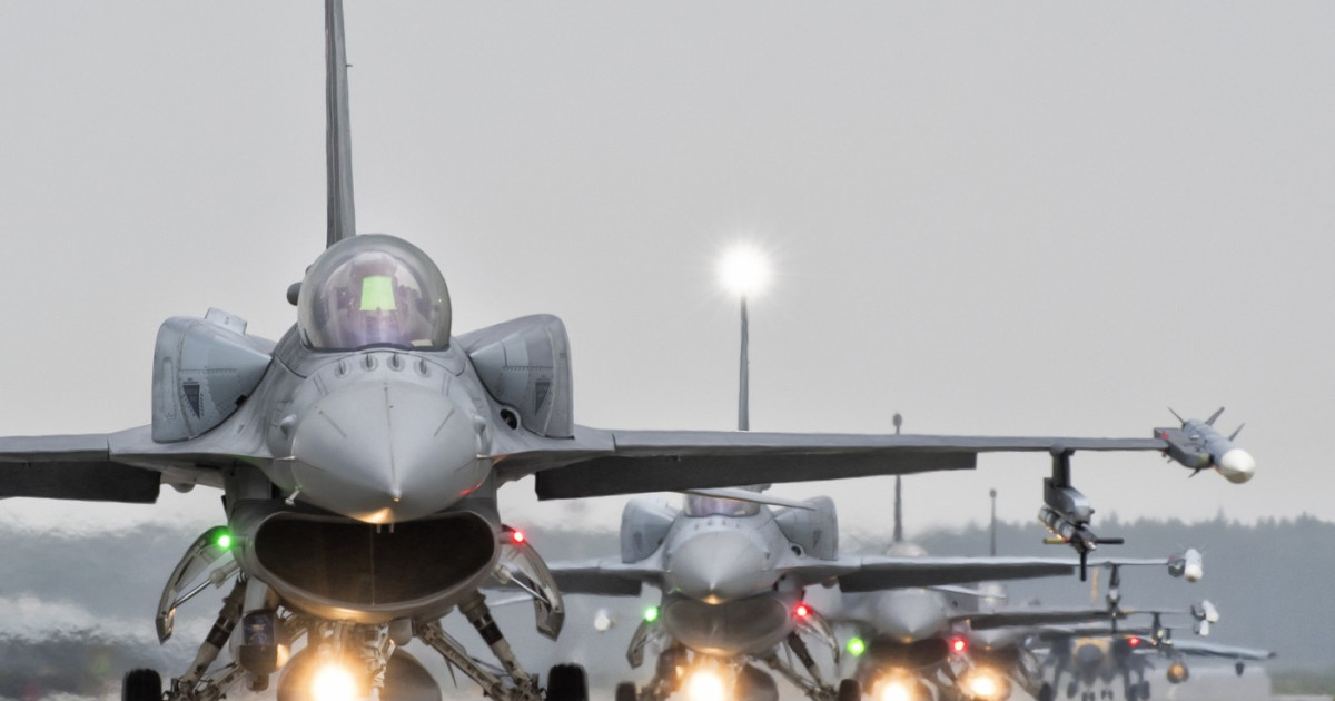 România și Olanda vor înființa un centru de pregătire pentru tehnicienii ucraineni de pe avioanele de luptă F-16|EpicNews