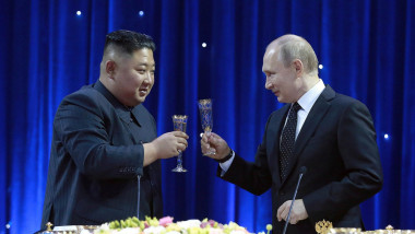 Kim Jong Un și Vladimir Putin