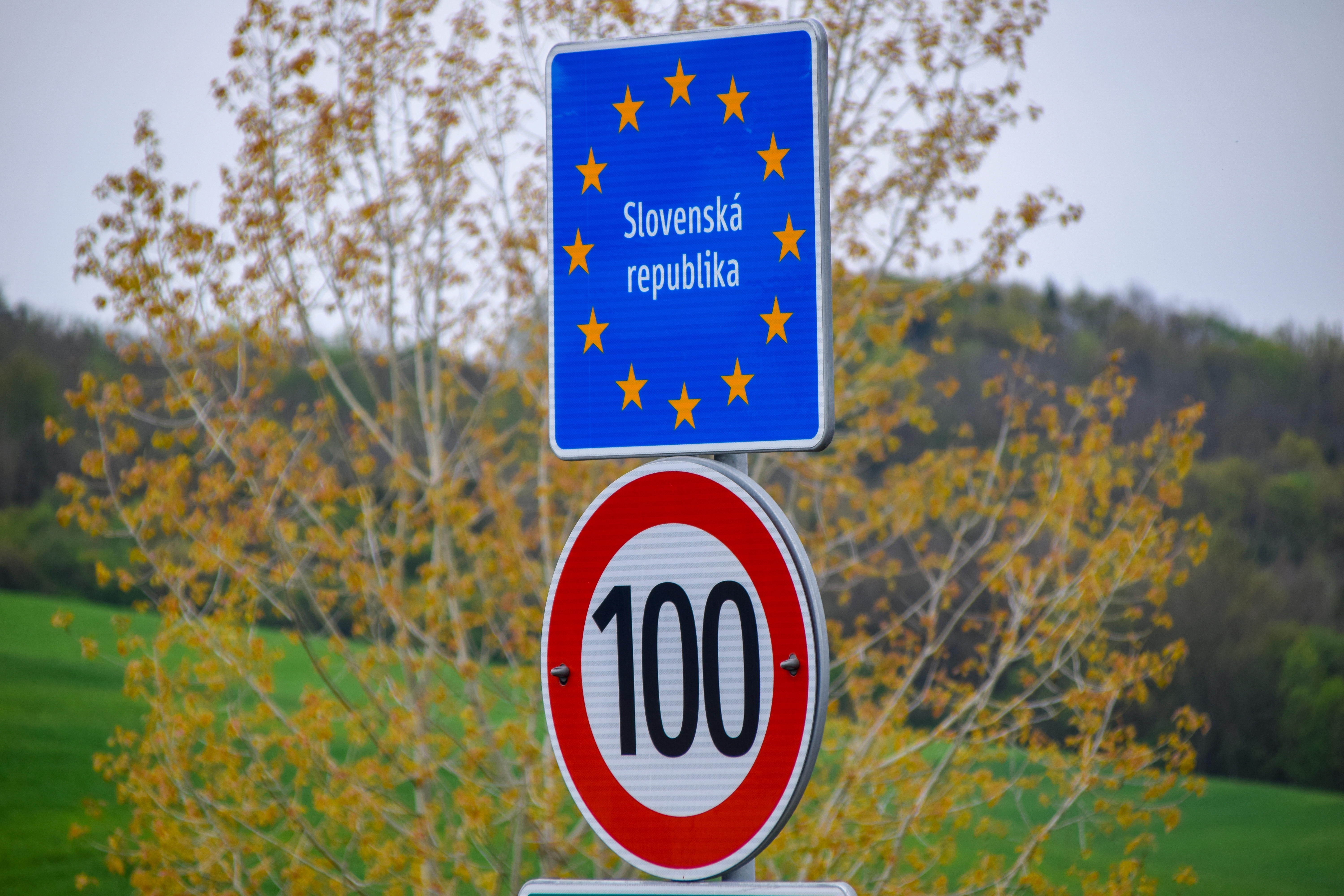 Atenţionare MAE de călătorie: Slovacia închide temporar mai multe puncte de trecere a frontierei