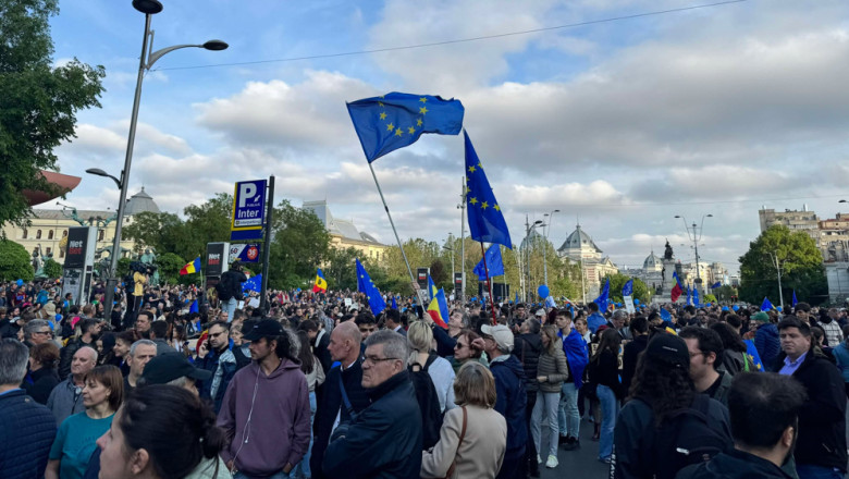 manifestanti pro europa magheru