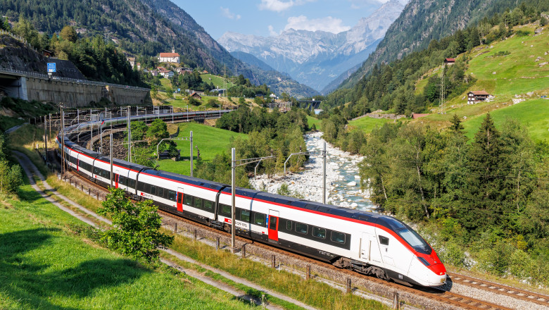 Planuri pentru un tren direct între Marea Britanie și Elveția. Cât ar dura călătoria