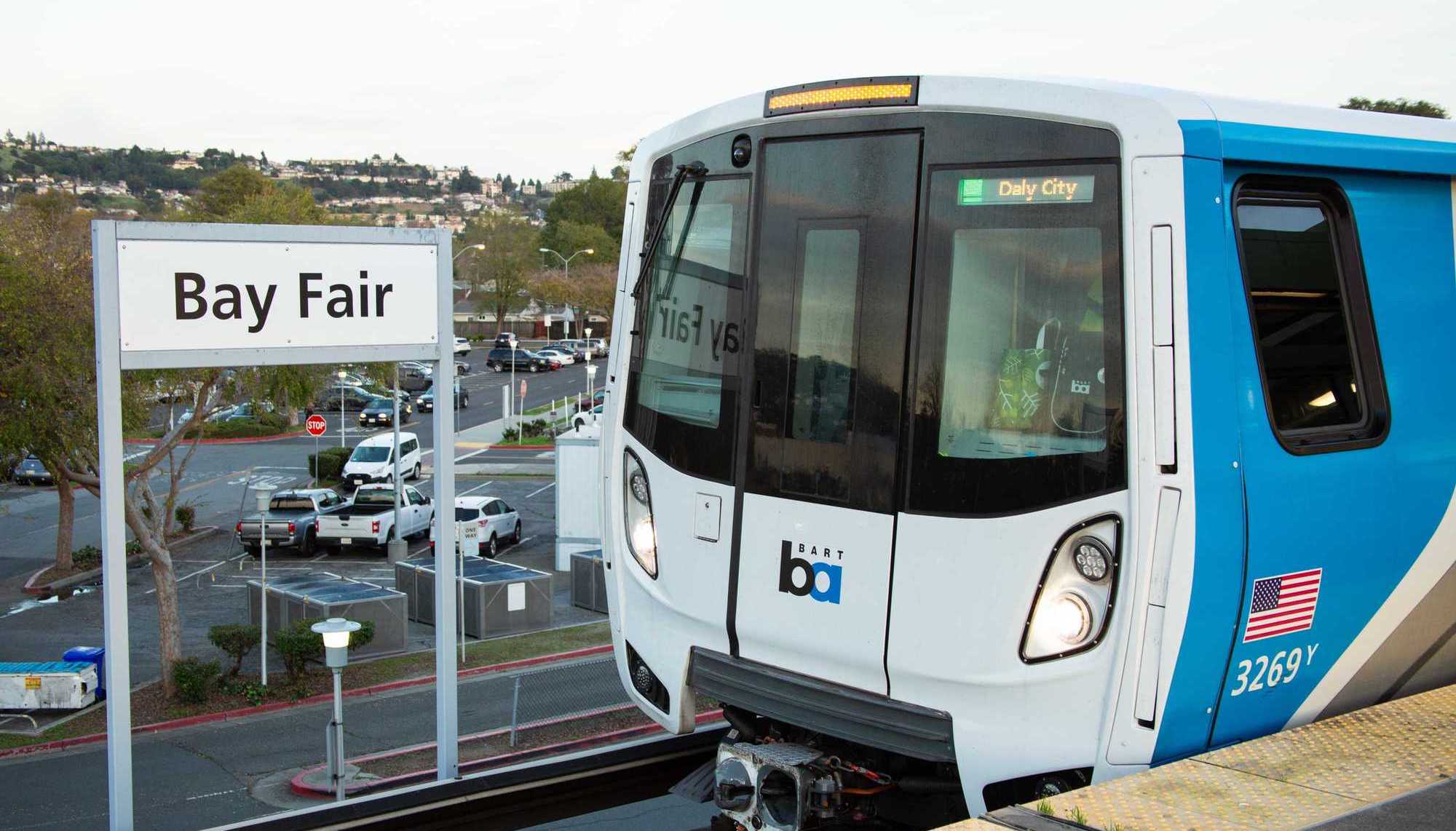 O pană informatică a paralizat metroul din San Francisco. „Vă rugăm să căutaţi mijloace de transport alternative”