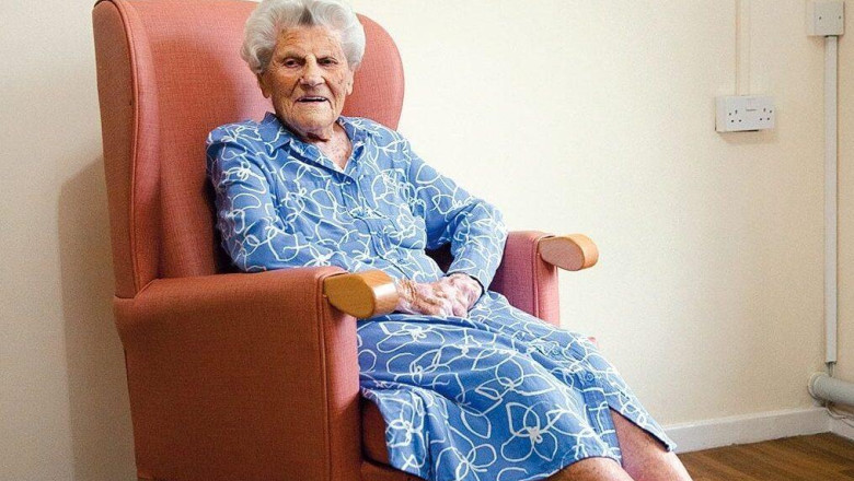 Cea mai vârstnică persoană din lume este o britanică. „Nu mă cert niciodată cu nimeni. Ascult și fac ce-mi place”