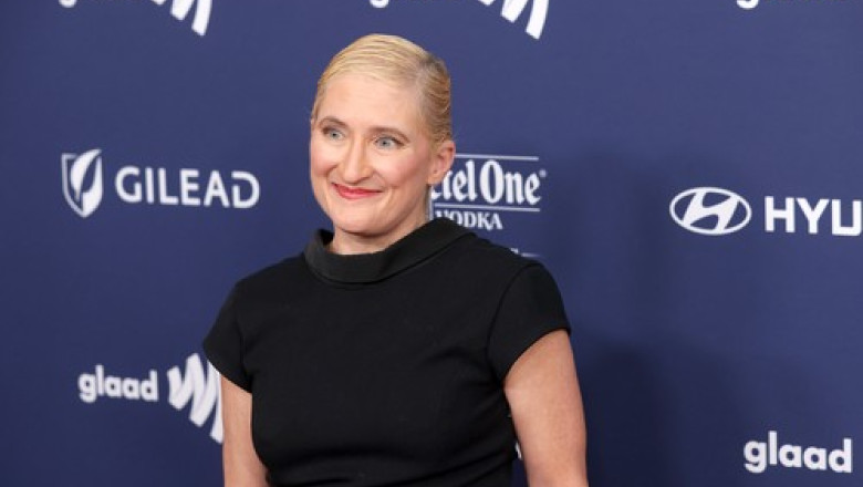 Cântăreața Jill Sobule, cunoscută pentru hiturile anilor '90 „I Kissed a Girl” şi „Supermodel”, a murit într-un incendiu