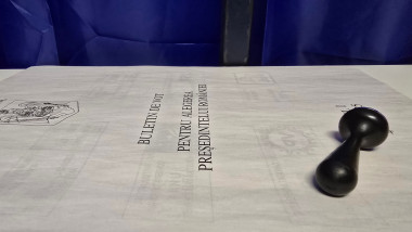 Ce este interzis în secția de votare. Foto Shutterstock