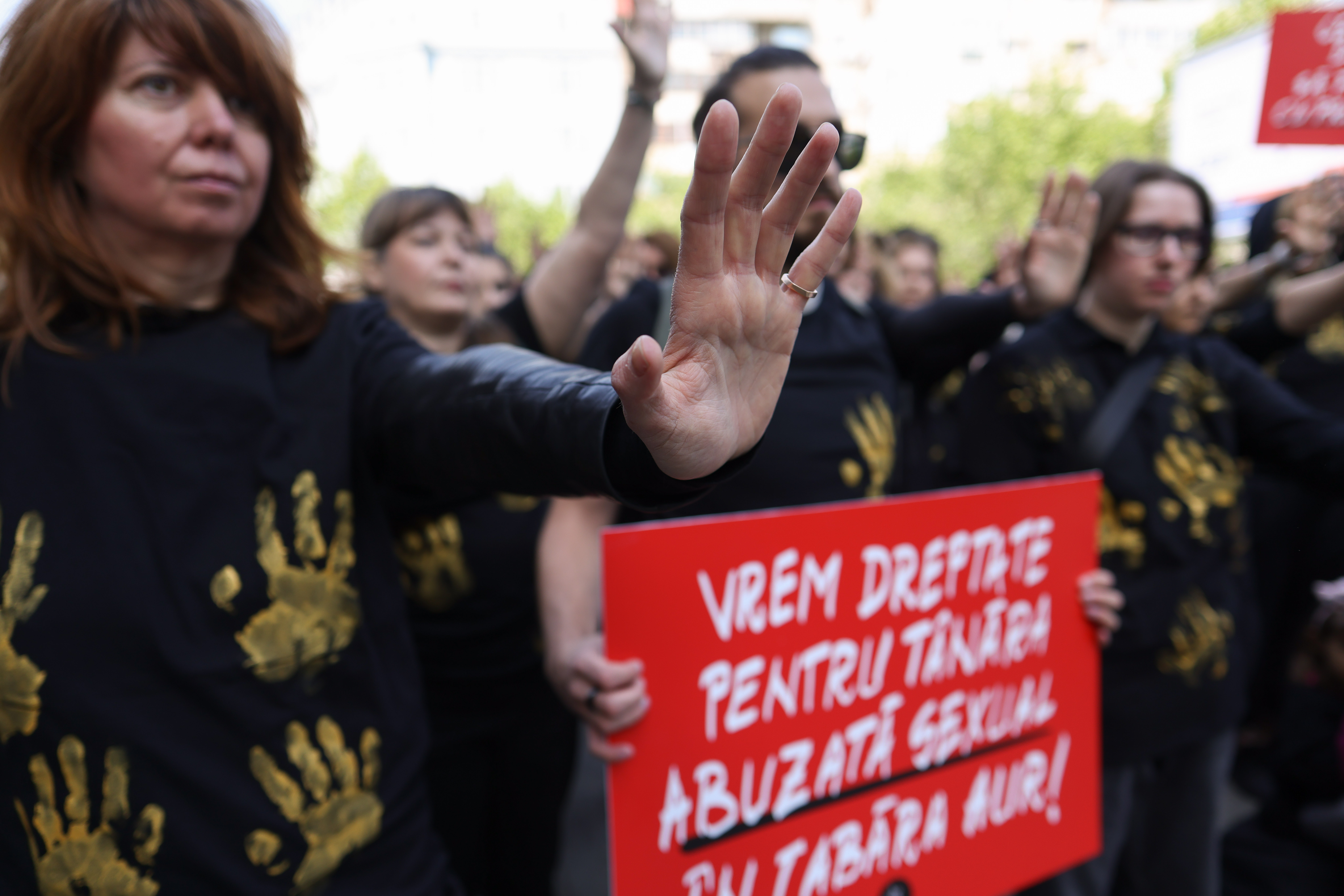 Violul de la școala de vară AUR: Cei trei bărbați sunt cercetați penal de procurori
