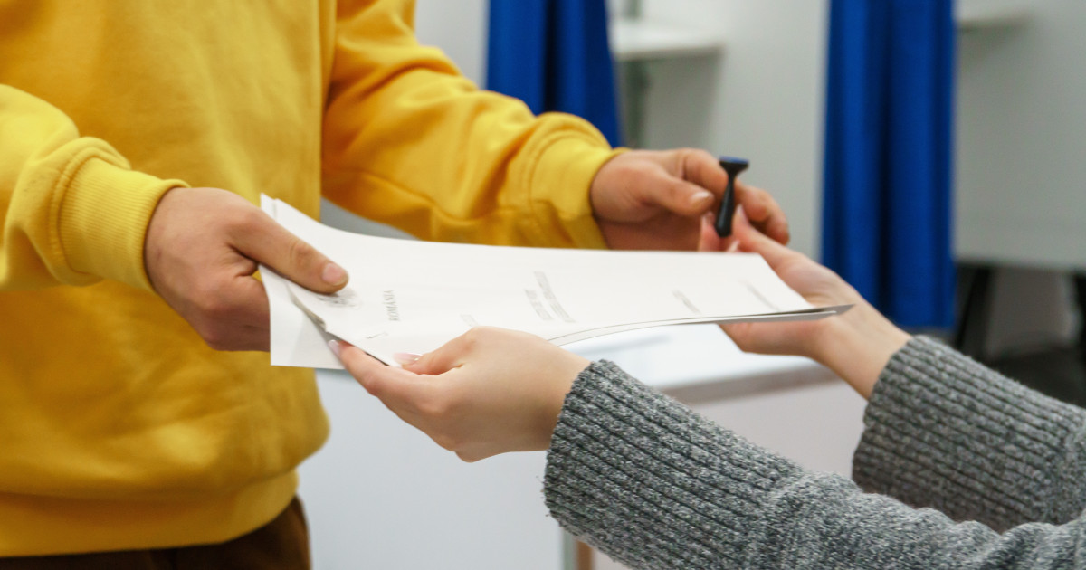 Prezența românilor la vot în străinătate crește semnificativ în 2025