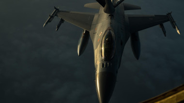 F-16