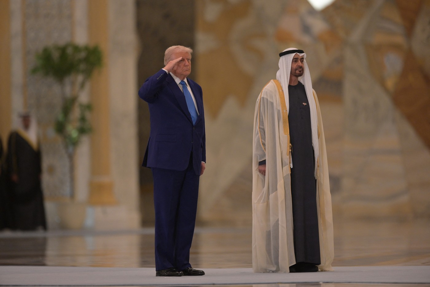 Casa Alba anunţa un parteneriat cu Emiratele Arabe Unite pentru un campus de inteligenţa artificiala de amploare