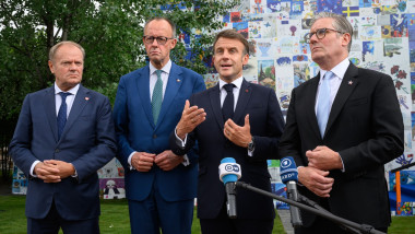 emmanuel macron keir starmer donald tusk