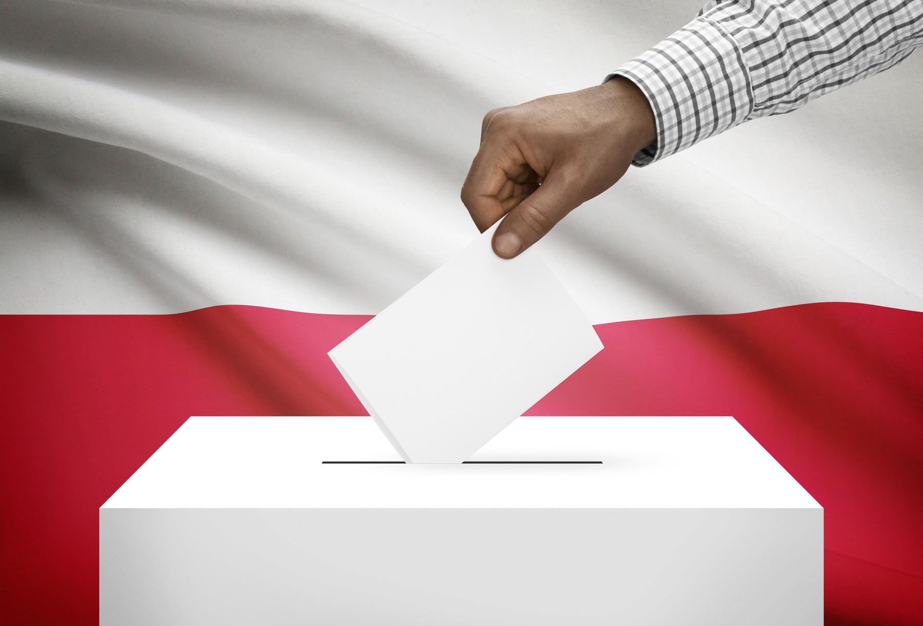 Scrutin prezidențial decisiv în Polonia. Avans pentru centristul Rafal Trzaskowski după primul tur, potrivit exit poll-urilor