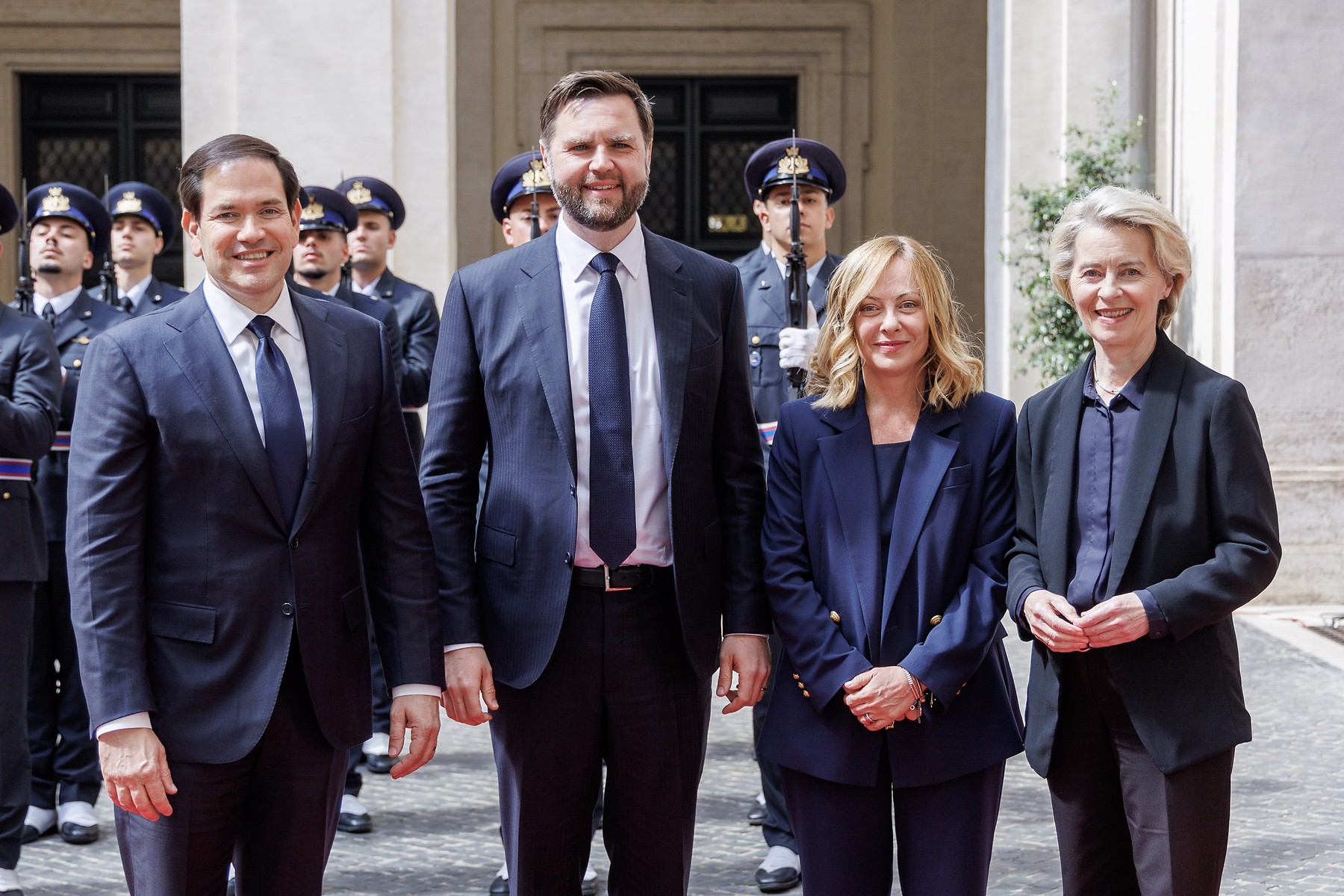 Meniu cu trei stele Michelin pentru Vance și Rubio, la Milano. Măsuri sporite de securitate pentru americani la Jocurile Olimpice