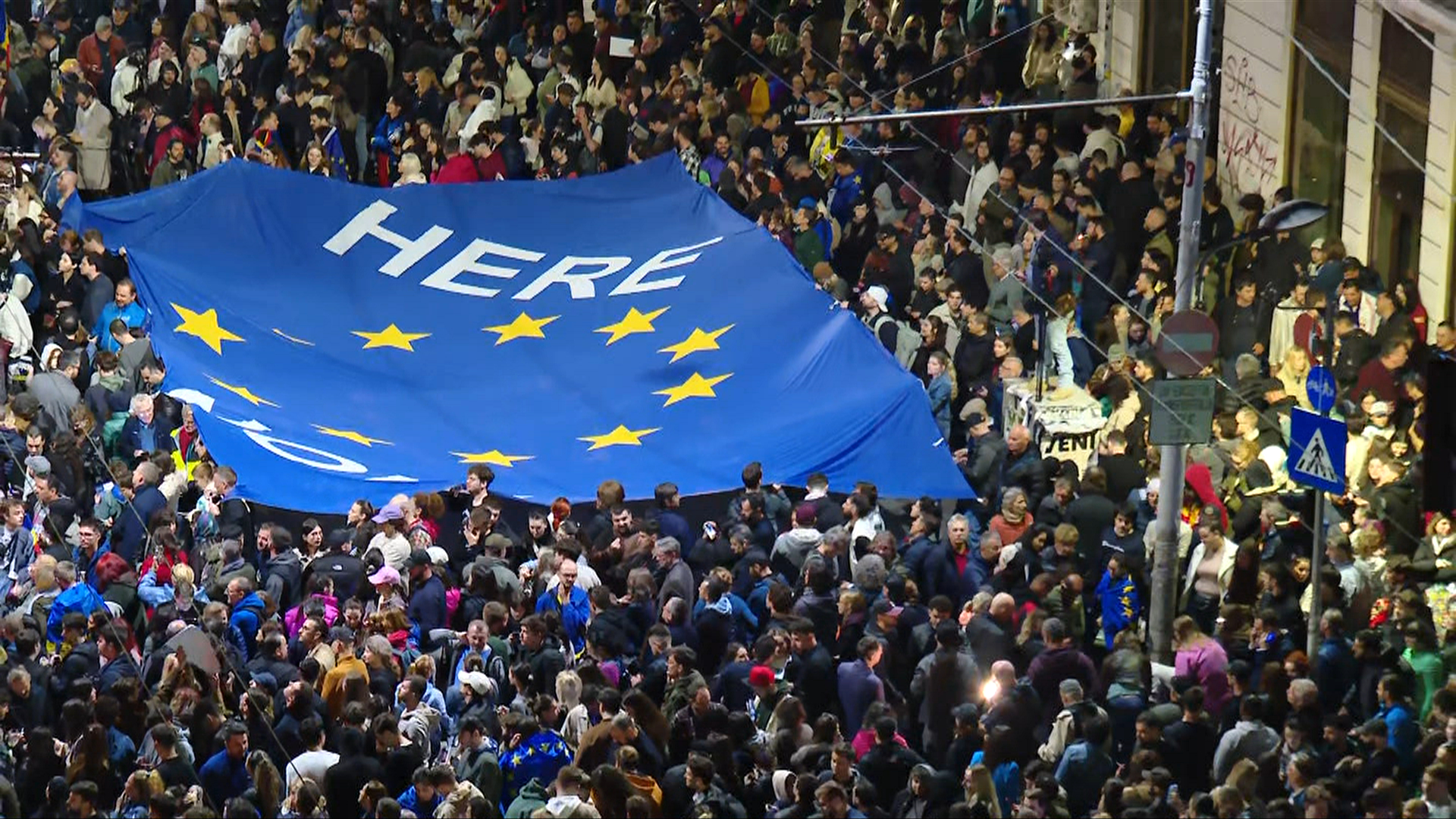 Ce cred românii despre aderarea la Uniunea Europeană. Câți ar vota pentru ieșirea din UE la un eventual referendum