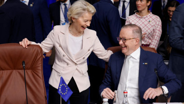 Ursula von der Leyen și Anthony Albanese