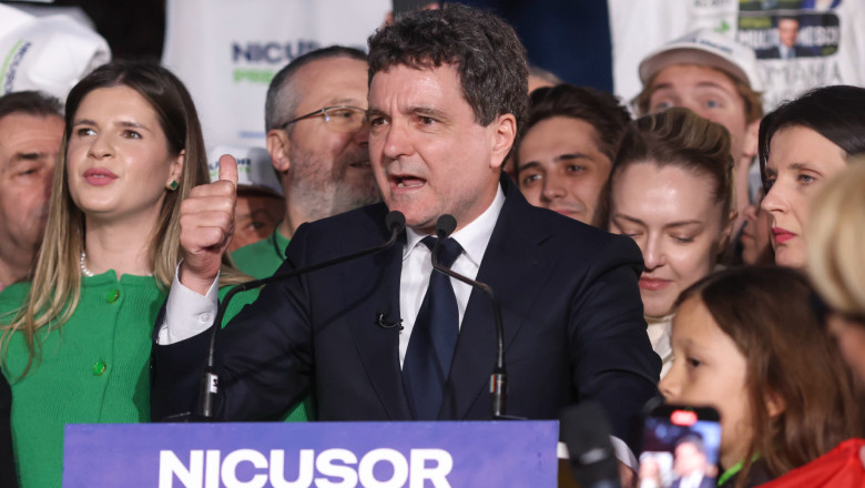 VIDEO  Nicușor Dan: „Începem o nouă etapă. De mâine, la muncă!”. Ce mesaj le transmite românilor din diaspora
