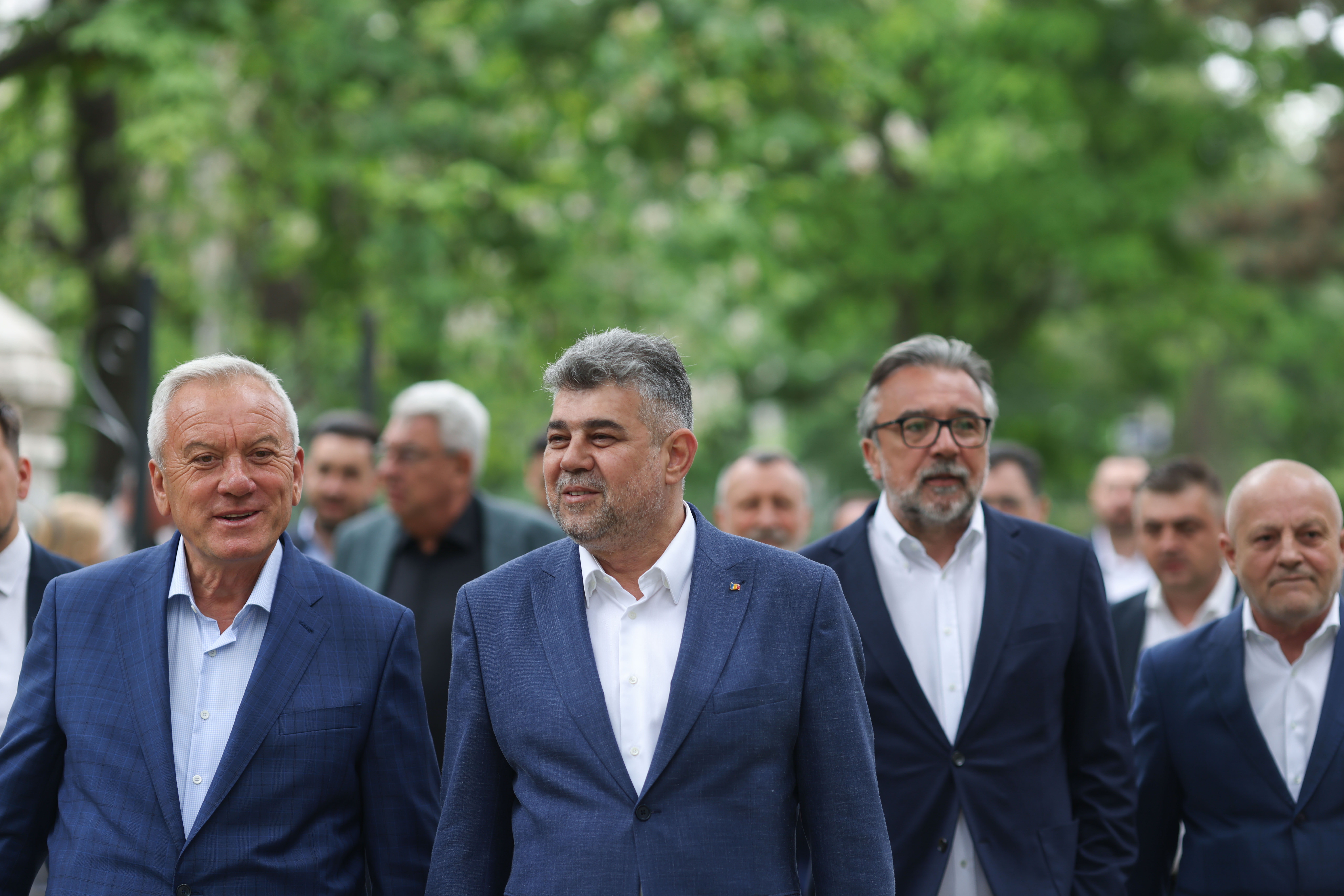 „De ce n-ai spus înainte, frate?” Primarul PSD din Buzău îl atacă pe Ciolacu că „i-a deschis drumul lui George Simion”