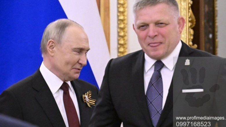 Premierul slovac a luat în derâdere „încercările UE de a-l împiedica să participe la parada de la Moscova”. Ce a vorbit cu Putin