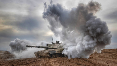 Challenger 2