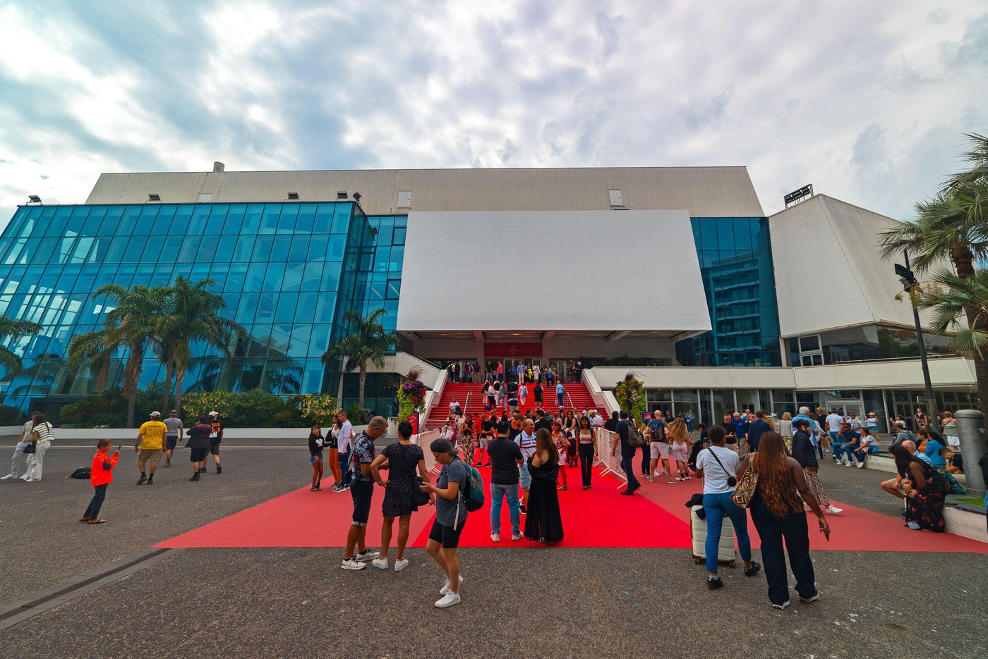 Festivalul de la Cannes îşi arată sprijinul pentru Ucraina prin proiecţia a trei filme în prima zi a evenimentului