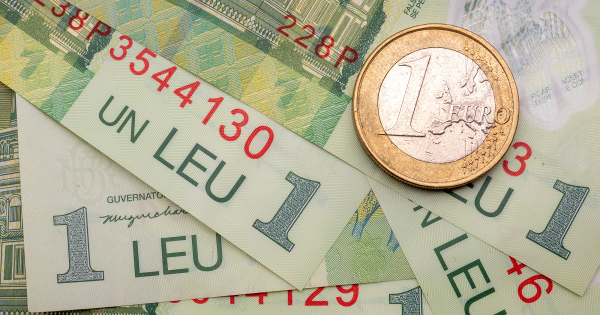 Nicușor Dan, despre creșterea cursului euro: „Invit la calm, este o reacție firească a pieței”