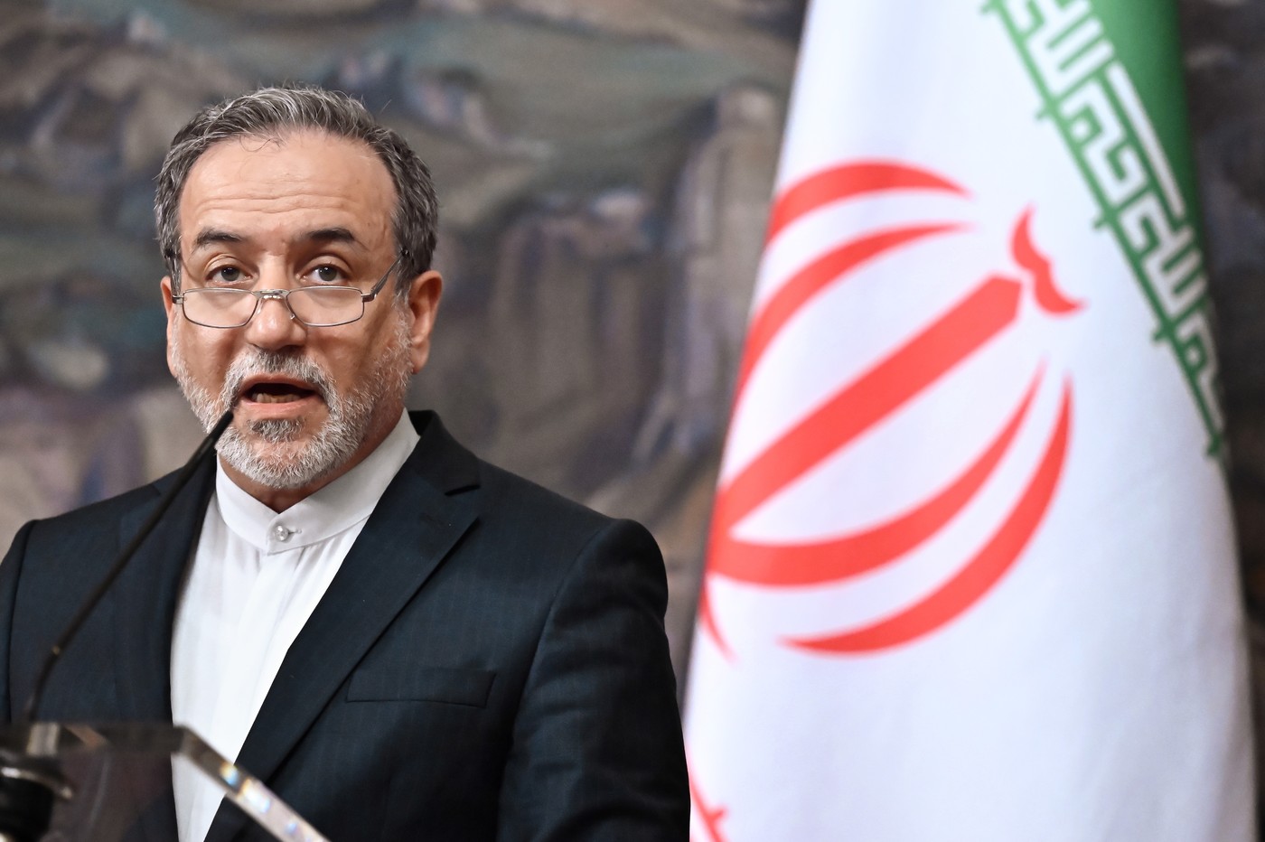 Iranul avertizează Europa că reimpunerea sancțiunilor ar putea avea consecințe ireversibile
