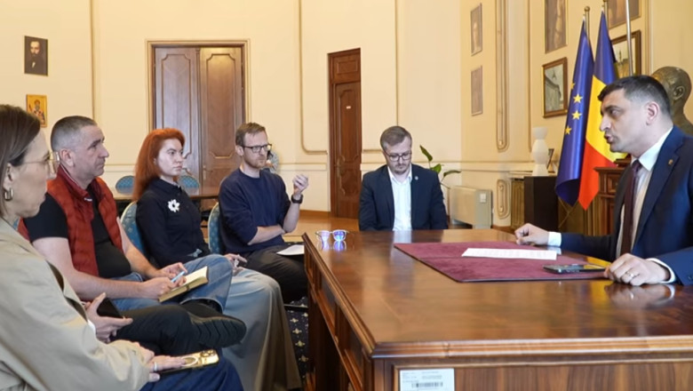 VIDEO  Fără precedent: Jurnaliștii Digi24, filmați de George Simion fără știrea lor