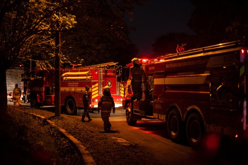 Treisprezece oameni au murit într-o operaţiune de distrugere de muniţie învechită, în Indonezia