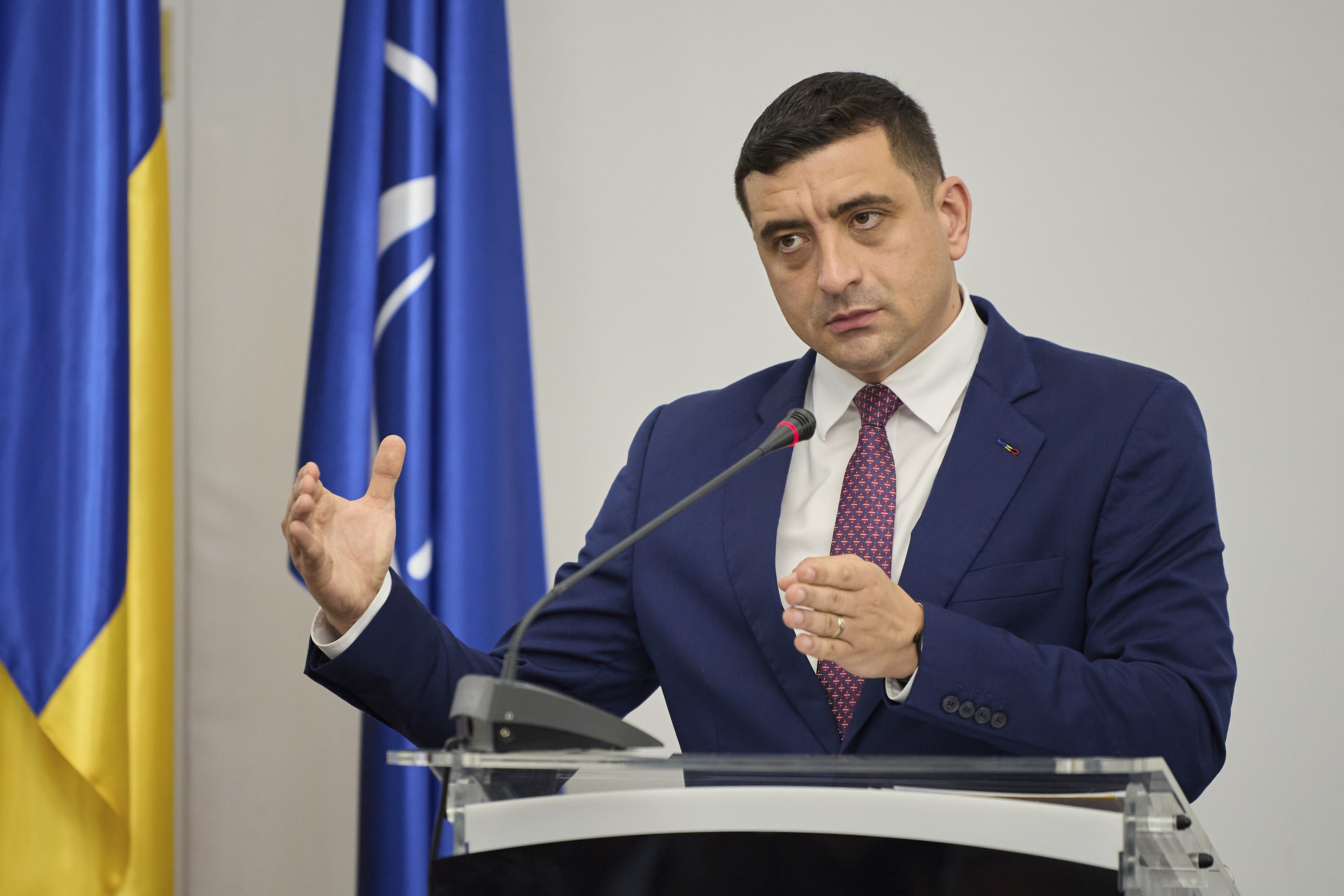 George Simion: Orice creştere de taxe reprezintă recesiune. Munca trebuie încurajată, nu supraimpozitată