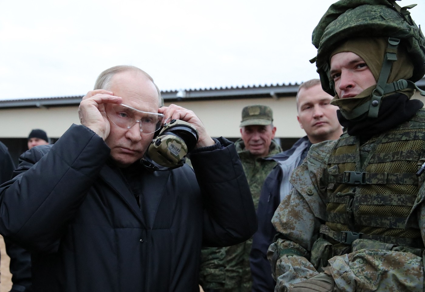 Vladimir Putin se laudă că cel puțin 50.000 de ruși se înrolează voluntar în fiecare lună ca să lupte în Ucraina