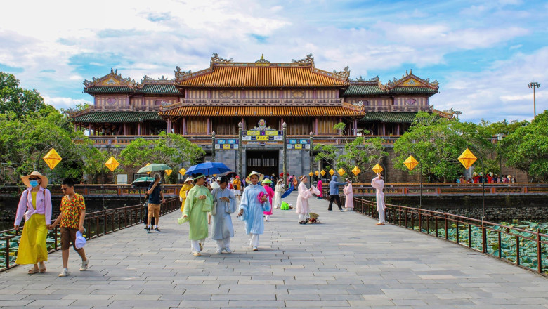 Viză de aur pentru una dintre cele mai fascinante țări din Asia. Permite șederea până la 10 ani