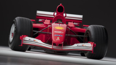ferrari f1-2001 rosu, masina lui m schumacher