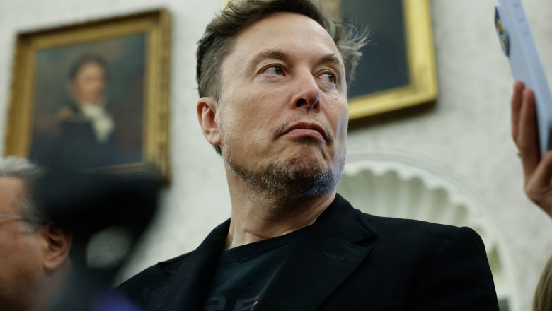 Anunțul lui Elon Musk după scurta defecțiune X. Mliardarul va avea mai puțin timp pentru administrația Trump