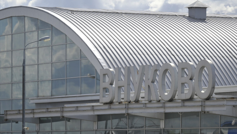 Mai multe aeroporturi din Moscova au fost închise din cauza unui posibil atac cu drone. Ce a spus primarul capitalei ruse