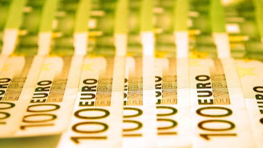 100 Euro