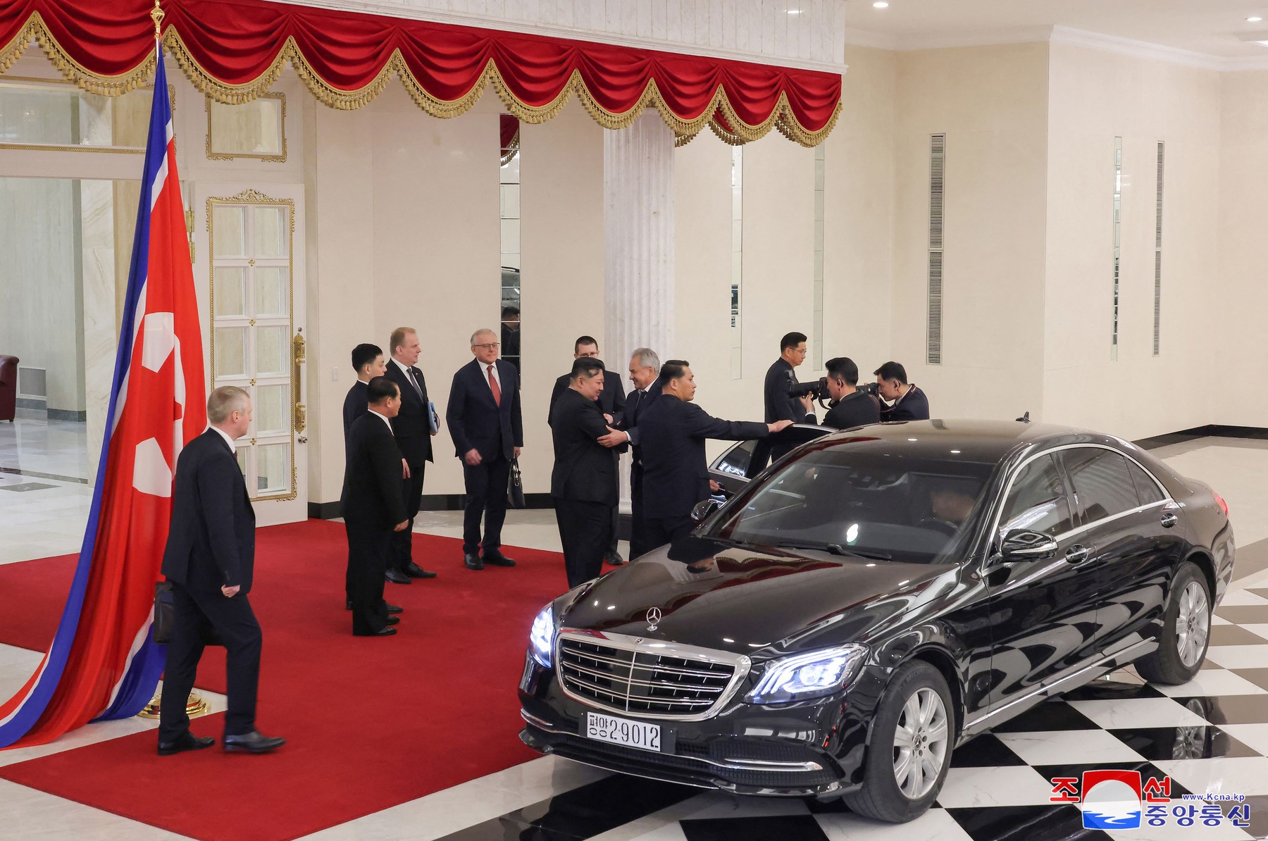 O delegație nord-coreeană, condusă de șeful Securității de la Phenian, a ajuns în Rusia. Care e scopul vizitei