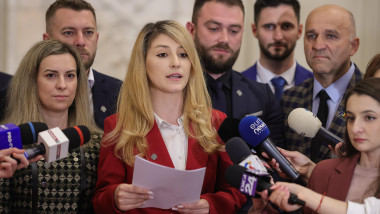 BUCURESTI - CDEP - CONFERINTA - DEPUTATI SI SENATORI NEAFILIATI - 28 MAI 2025
