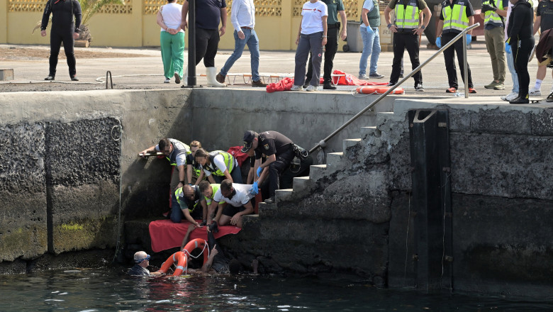 Seven more women dead after cayuco capsizes off El Hierro