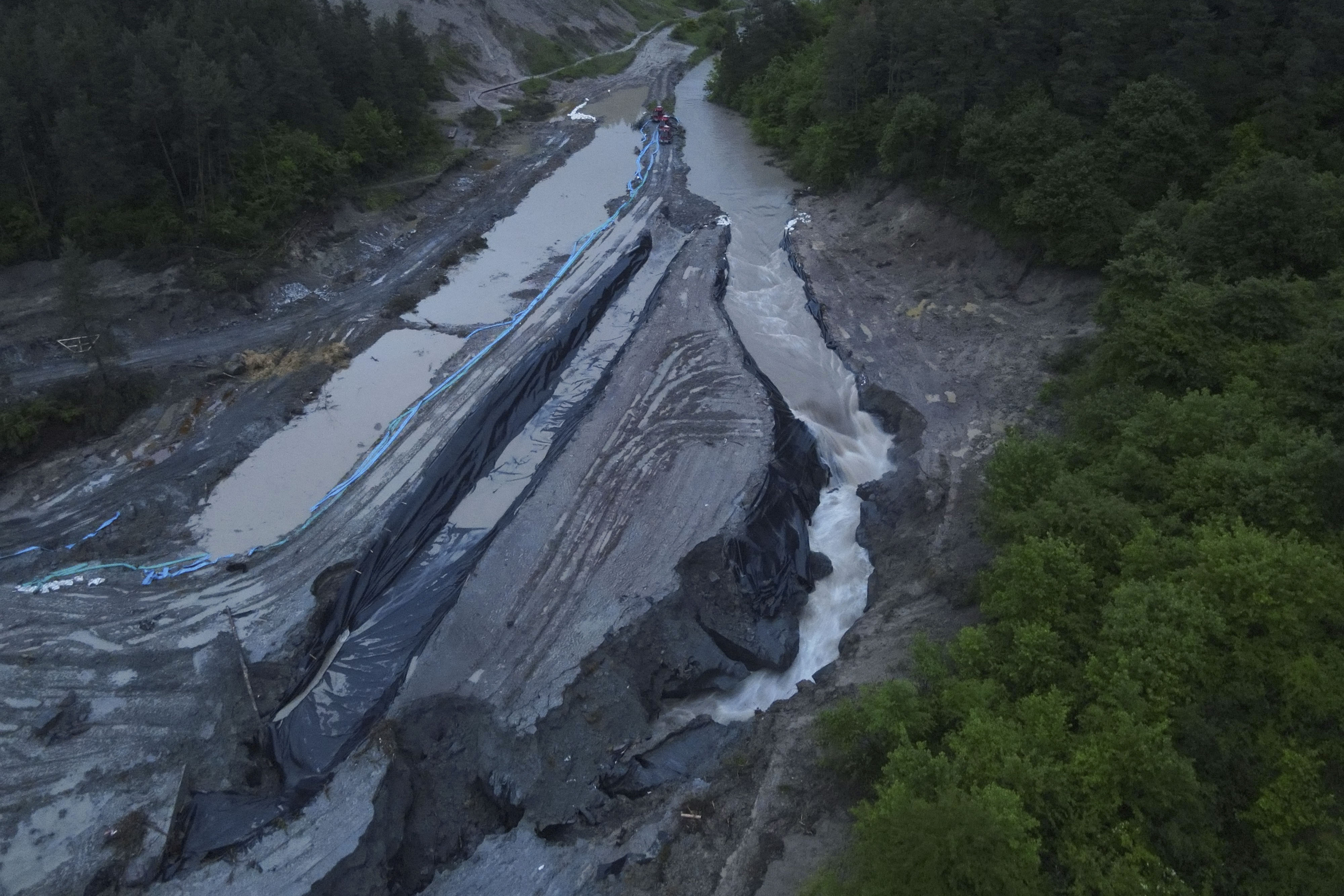 Criza de la Salina Praid: Unda de poluare a ajuns la Blaj și se îndreaptă spre Nădlac. Mircea Fechet: „Am notificat deja partea ungară”
