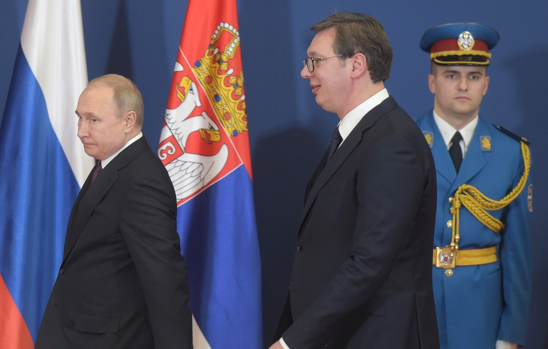 Tensiuni fără precedent între Serbia și Rusia. Spionajul rusesc acuză Belgradul că livrează arme Ucrainei