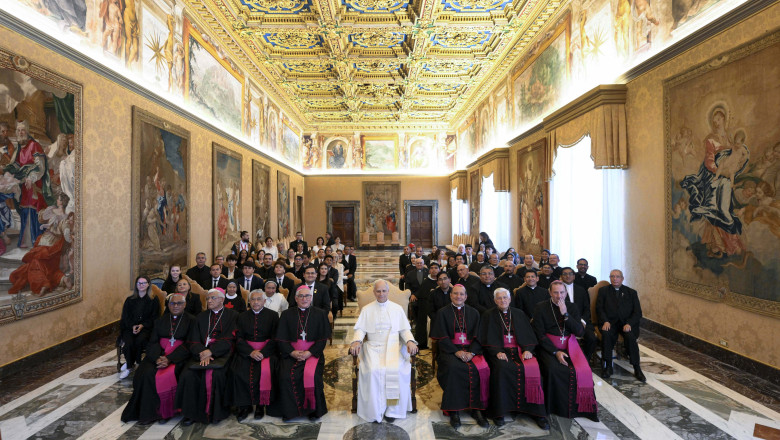 Donald Trump, Volodimir Zelenski și aliații europeni salută oferta papei Leon al XIV-lea de a găzdui negocieri Rusia-Ucraina la Vatican