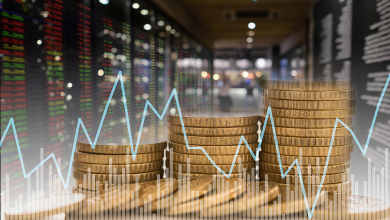 Economia României riscă să fie retrogradată dacă deficitul bugetar va crește peste așteptări, avertizează agenția de rating S&P