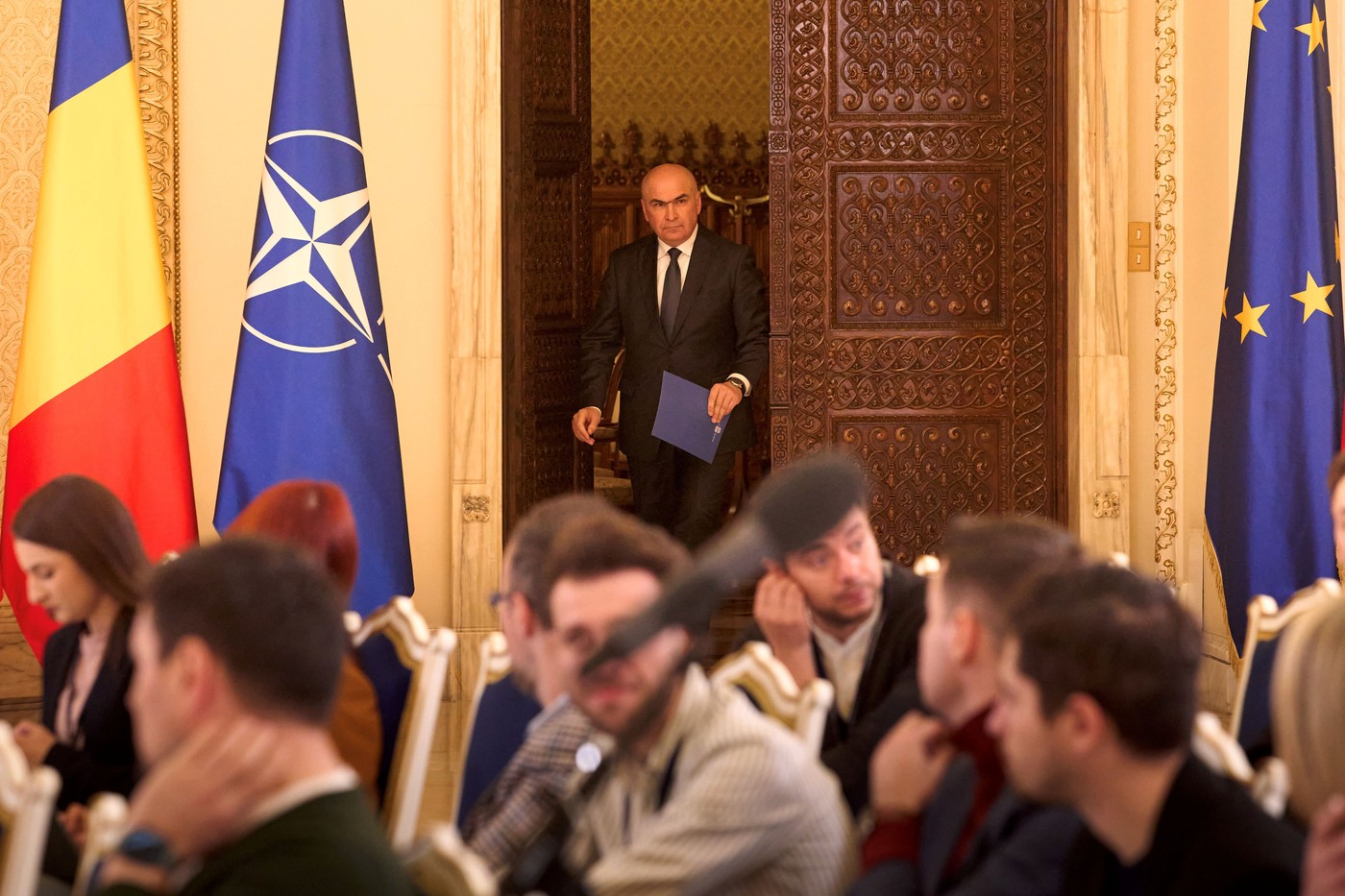 Bolojan, după contestația lui Simion la CCR: Nu au fost incidente majore la alegeri. Procesul electoral s-a desfăşurat în bună regulă
