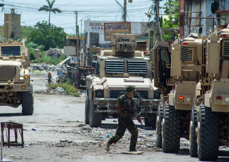 patrulă-haiti-trupe-kenya