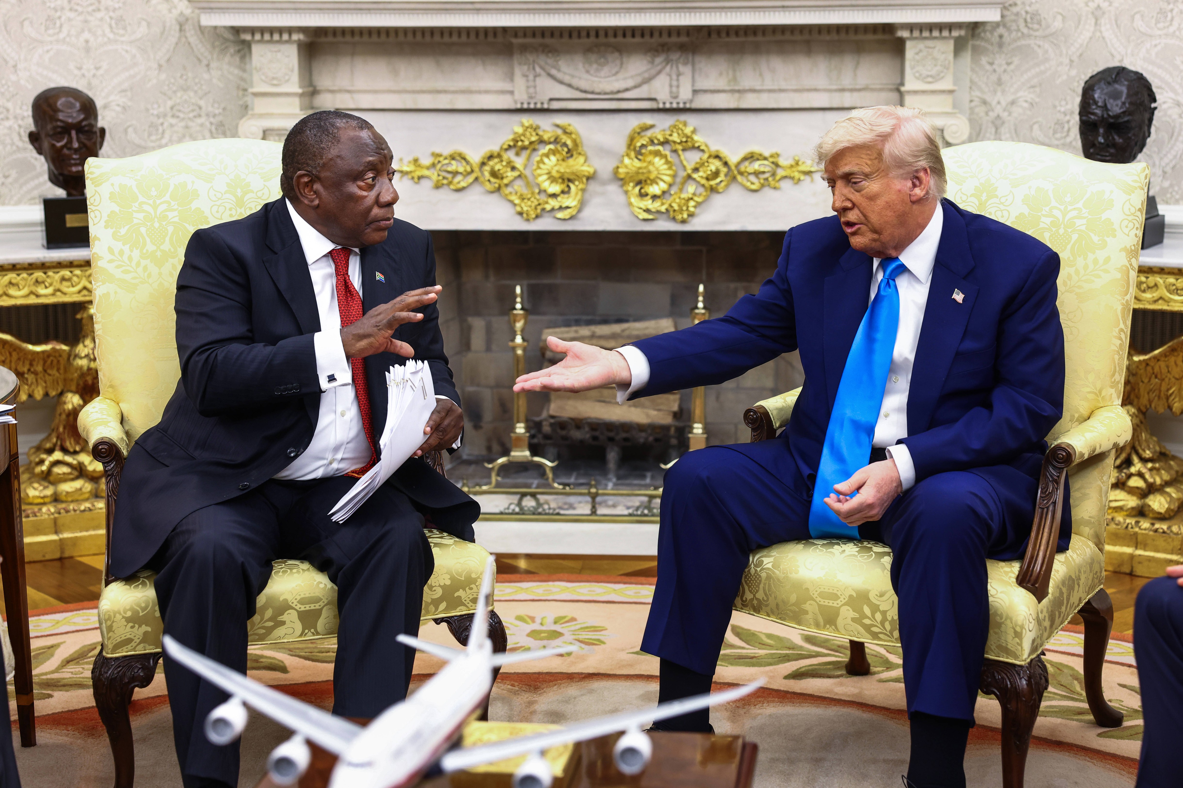 Ambuscadele lui Trump la Casa Albă i-ar putea face pe liderii străini să se mai gândească dacă să accepte o invitație în Biroul Oval