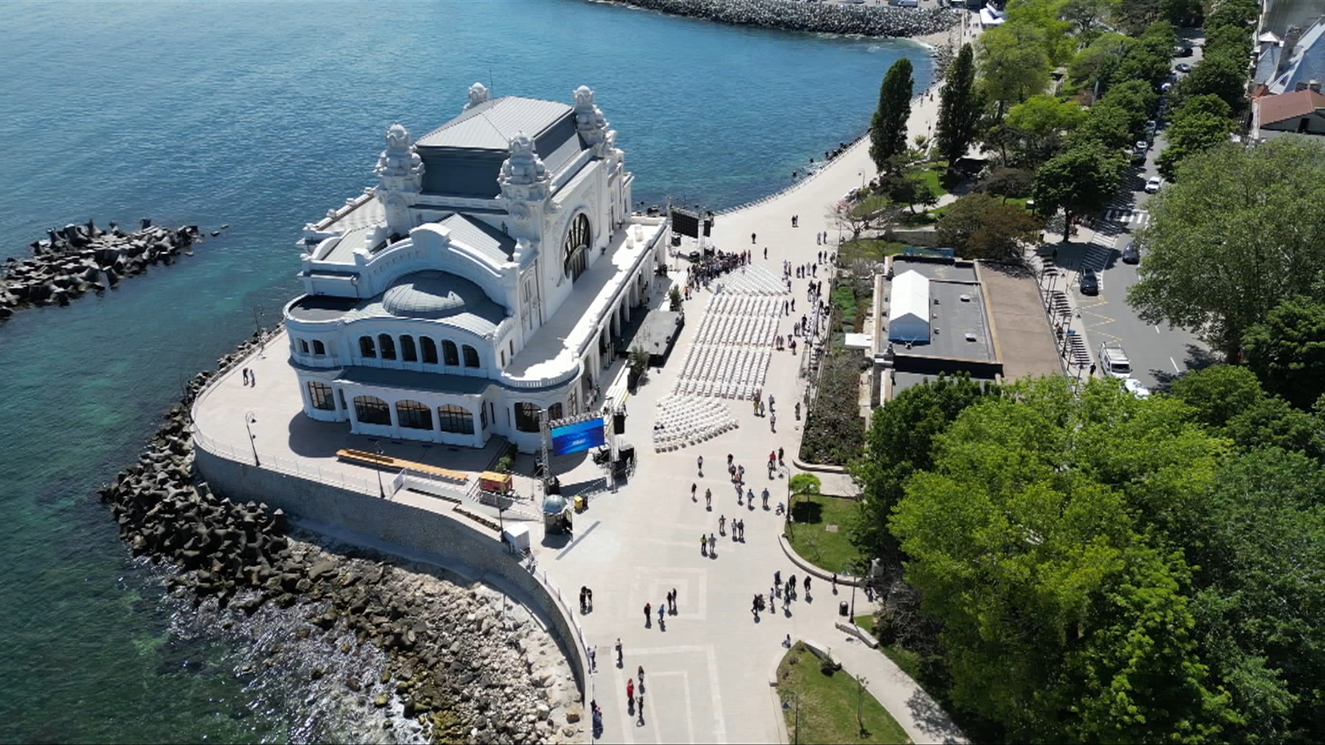 Cazinoul din Constanța și-a redeschis porțile pentru vizitatori. Imagini spectaculoase cu bijuteria arhitecturală de la malul mării
