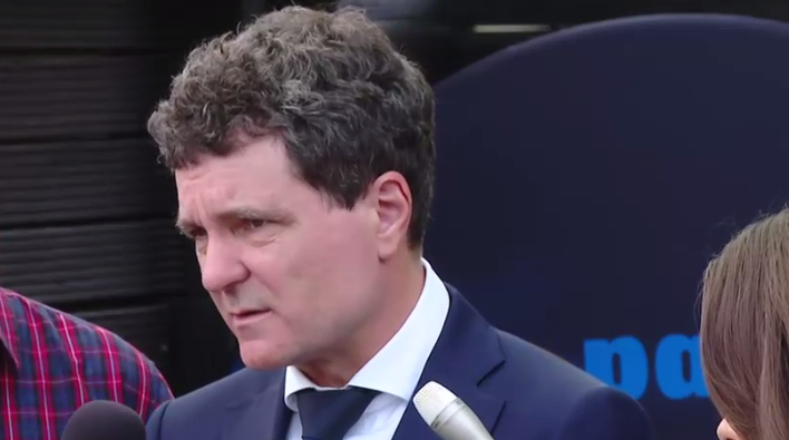 Ce spune Nicușor Dan despre înființarea unui Minister al Diasporei