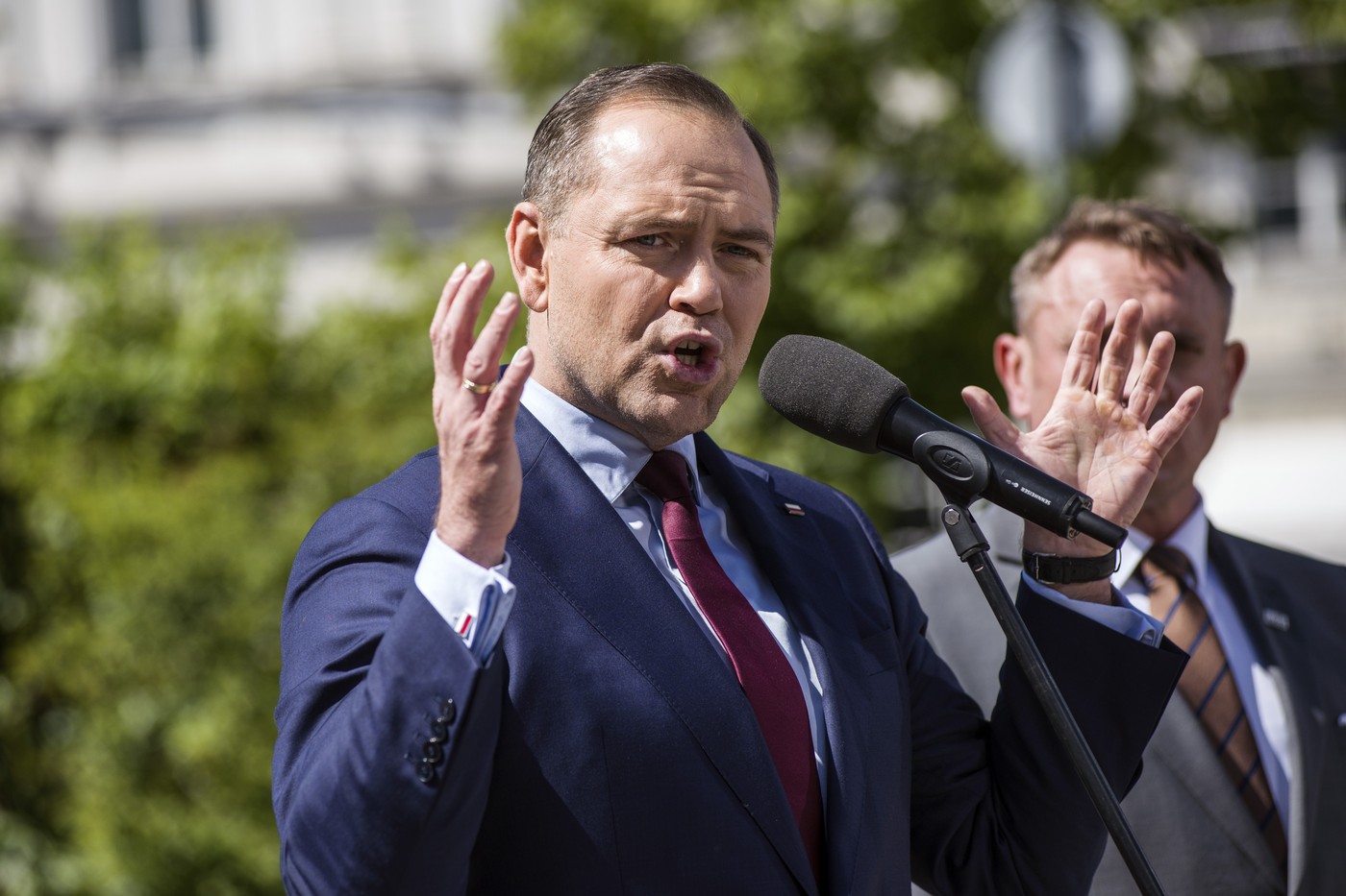 Naționalistul Karol Nawrocki promite că dacă va ajunge președintele Poloniei va bloca aderarea Ucrainei la NATO